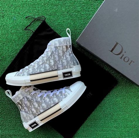 dior shoes cost.